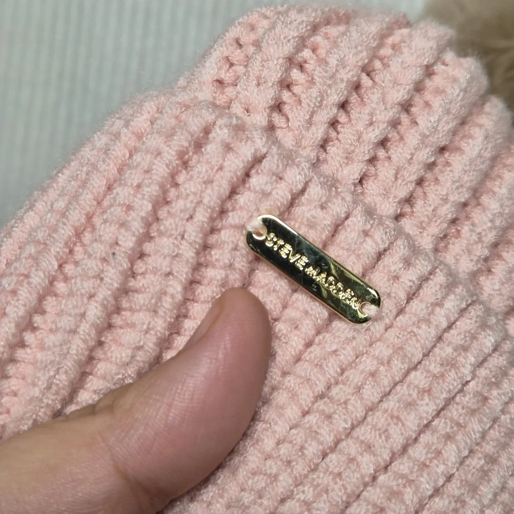 Steve Madden Women's Wide‎ Cuff Blush Pink Faux Fur Pom Beanie Hat One Size